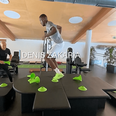 Denis Zakaria beim alinus Training